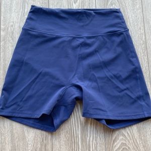 Buff bunny legacy shorts